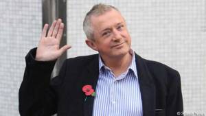 Louis Walsh waves Jedward Goodbye. Photograph courtesy of thestar.ie