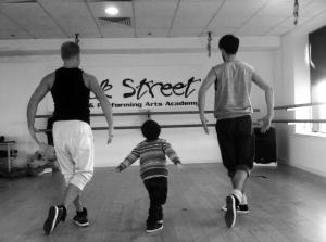 Can-Lin in Rehearsals. Photo : Can-Linn Facebook Page