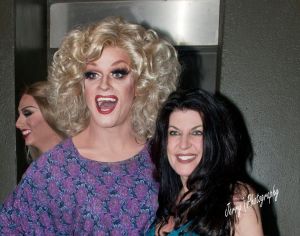 Patricia Roe and TeamPanti. Photo : Jerry Photography