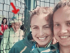 Queen Elisabeth Photobomb. www.theaustralian.com.au