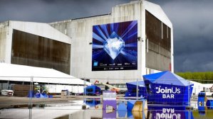 B & W Halls. Photo : www.b.dk