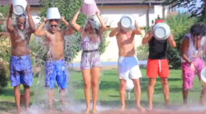 Mandinga ALS Ice Bucket Challenge. Photo : YouTube