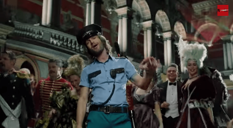 A'Studio and Tomas. Photo : YouTube