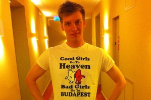 George Ezra - 'Budapest'. Photo : Twitter