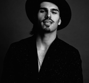 Tooji - 'V for Vendetta'. Photo : Tooji Facebook