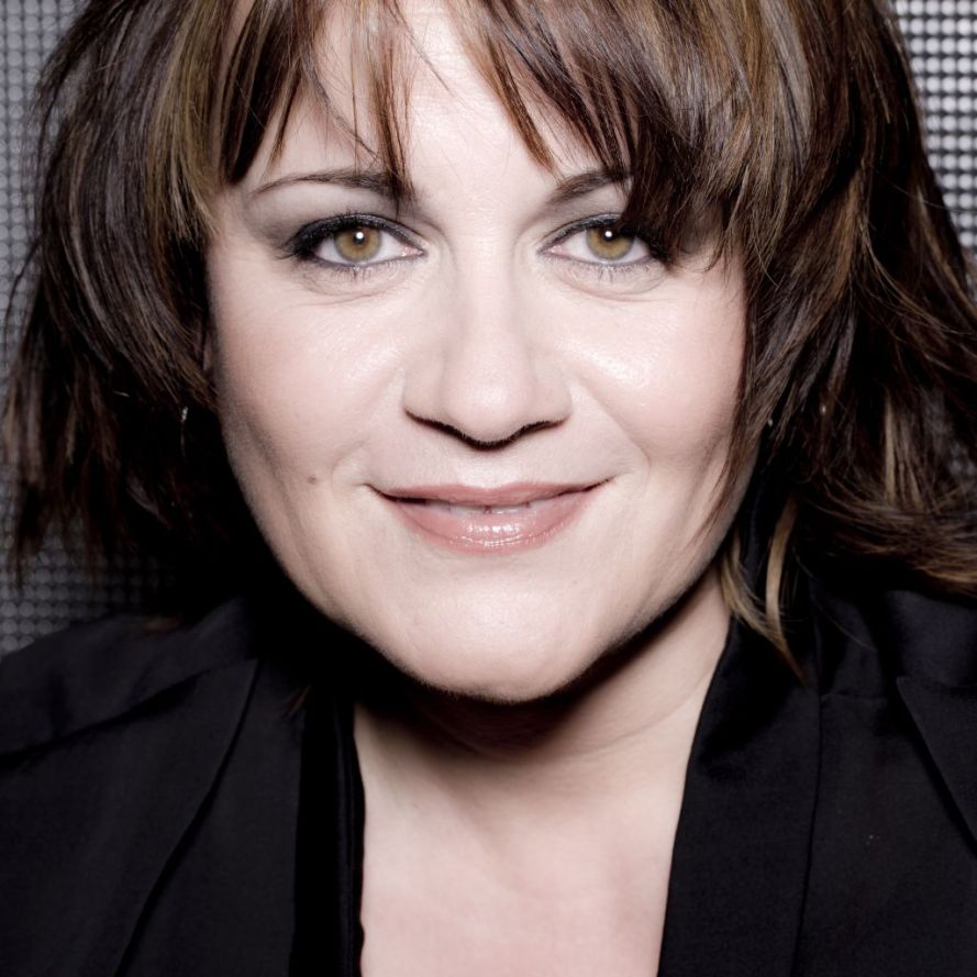 Lisa Angell for France at Eurovision 2015. Photo : cardamome.over-blog.com