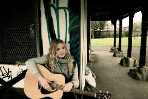 Molly Sterling. Photo : Facebook