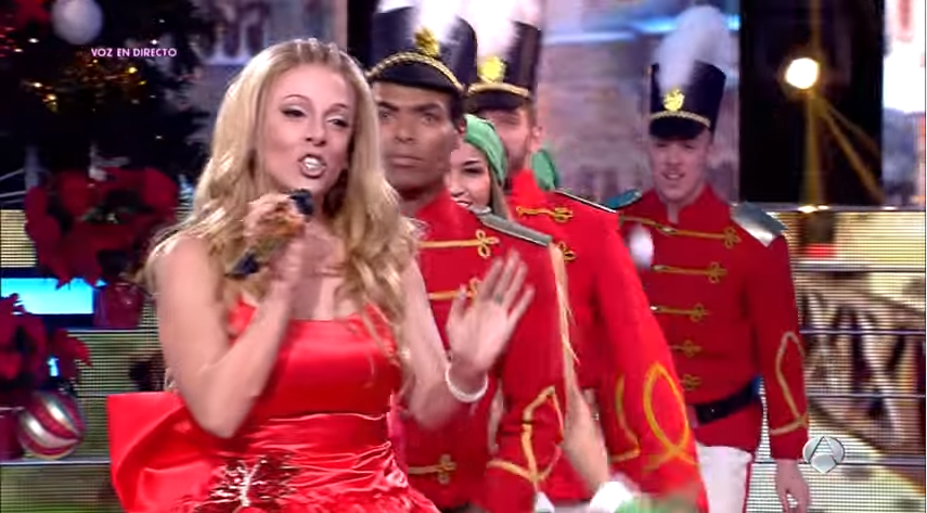 Ruth Lorenzo as mariah Carey