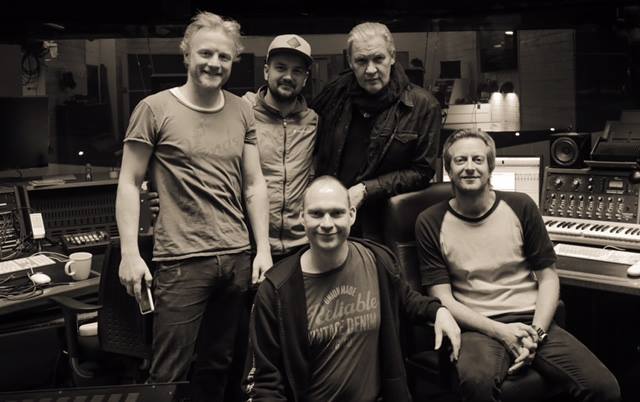 Johnny Logan Boe, Rasmus, Henrik Møller & Henrik Askou