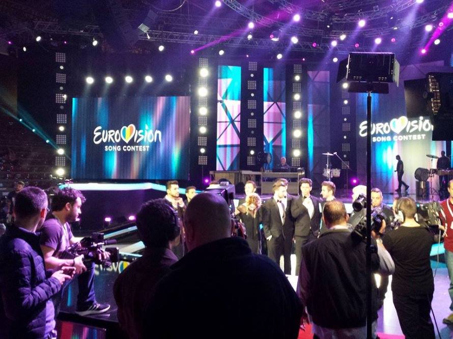 12825128_10154668361192814_110213935_n