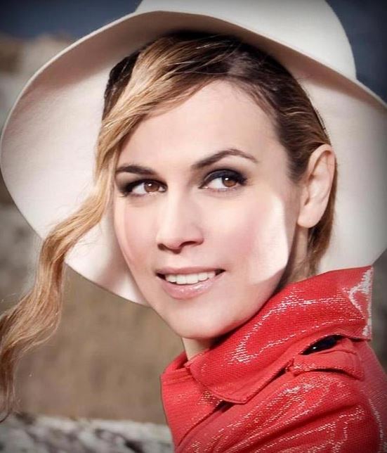 BOSNIA Maja musiccorner.gr.JPG